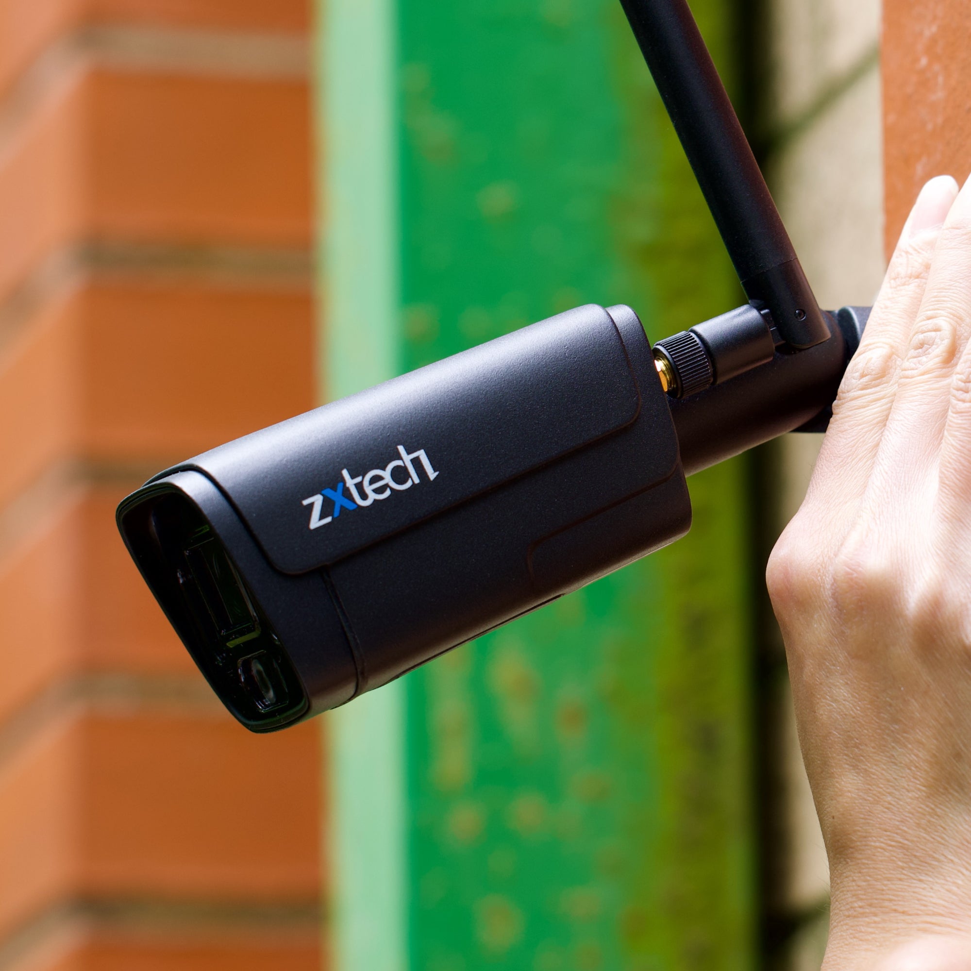 Zxtech 5MP/8MP/4K Wireless CCTV System - 1x WiFi Security Camera Outdoor 2-Way-Audio Night Vision 9CH Sony Starvis | WF1D9Y